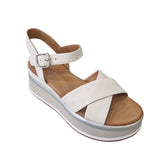 Inuovo Sandalo con Zeppa Crema