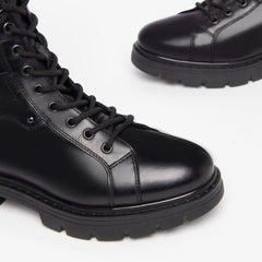 NeroGiardini Stivale Stringato Nero in Pelle