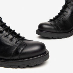 NeroGiardini Anfibio Nero in Pelle