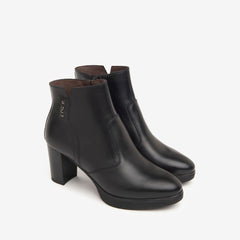 NeroGiardini Tronchetto Nero in Pelle