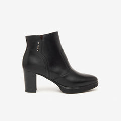 NeroGiardini Tronchetto Nero in Pelle