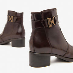 NeroGiardini Tronchetto Testa di Moro in Pelle