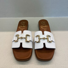 Oh My Sandals 5340 Ciabatta con Accessorio Bianca