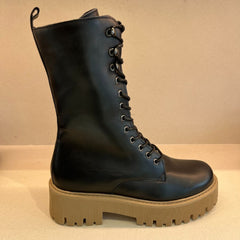 Pregunta Stivale Stringato Nero