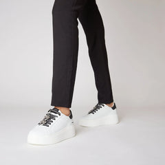 Tosca Blu Sneakers Elettra con Fiori in Strass Bianco/Nero