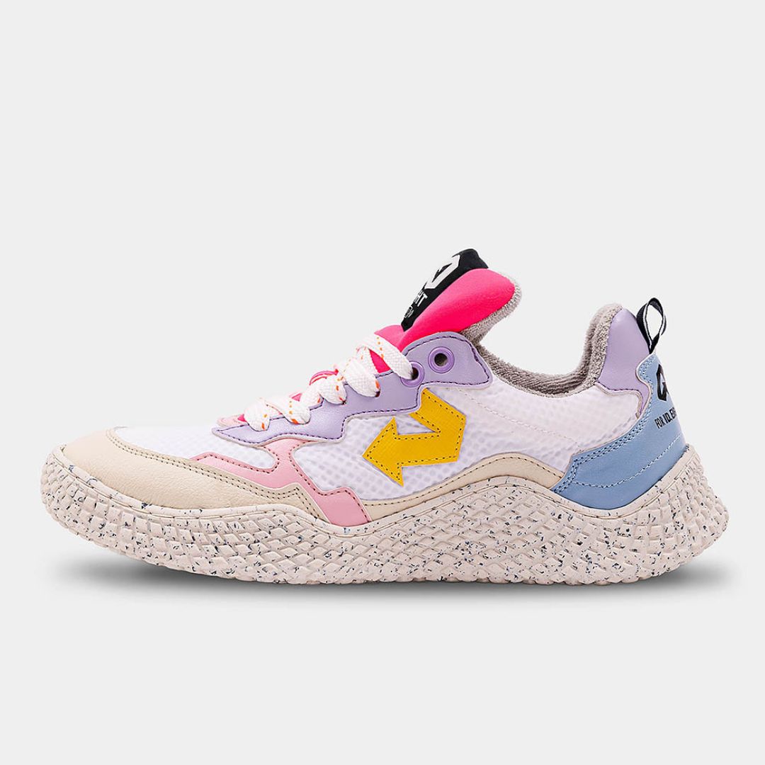 ID.Eight Sneakers Hana Carousel