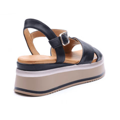 Inuovo Sandalo con Zeppa Black