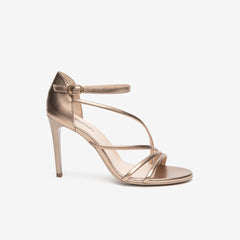 NeroGiardini Sandalo in Pelle Laminato Sandalo