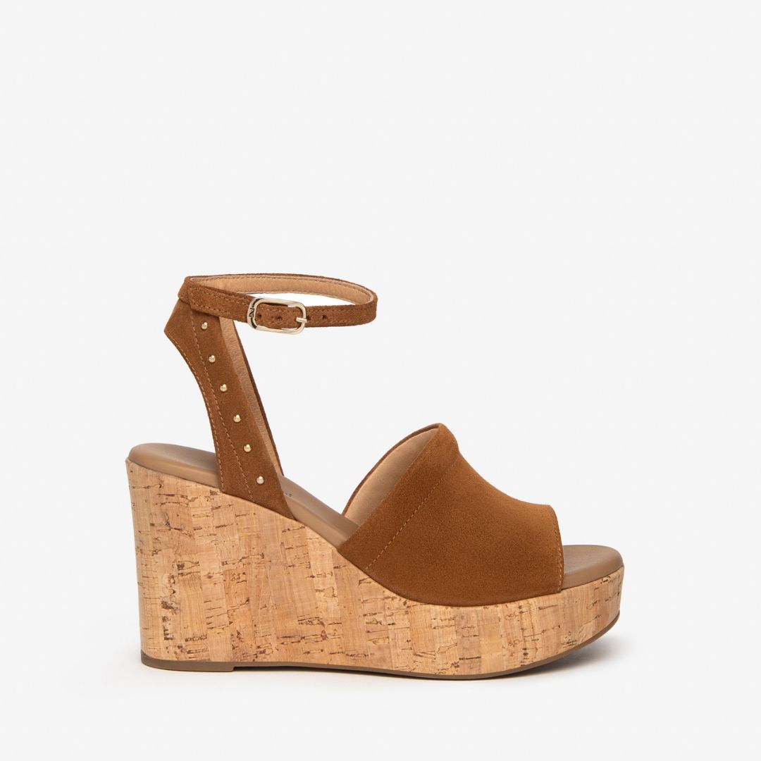 NeroGiardini Sandalo Velour Tabacco