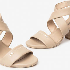 NeroGiardini Sandalo in Pelle Sabbia