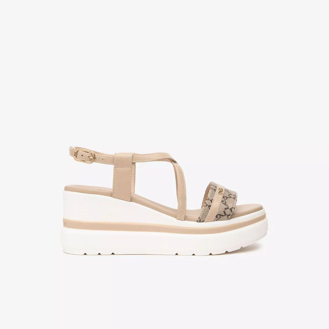 NeroGiardini Sandalo in Pelle e Materiale Tecnico Ecru/T.Moro