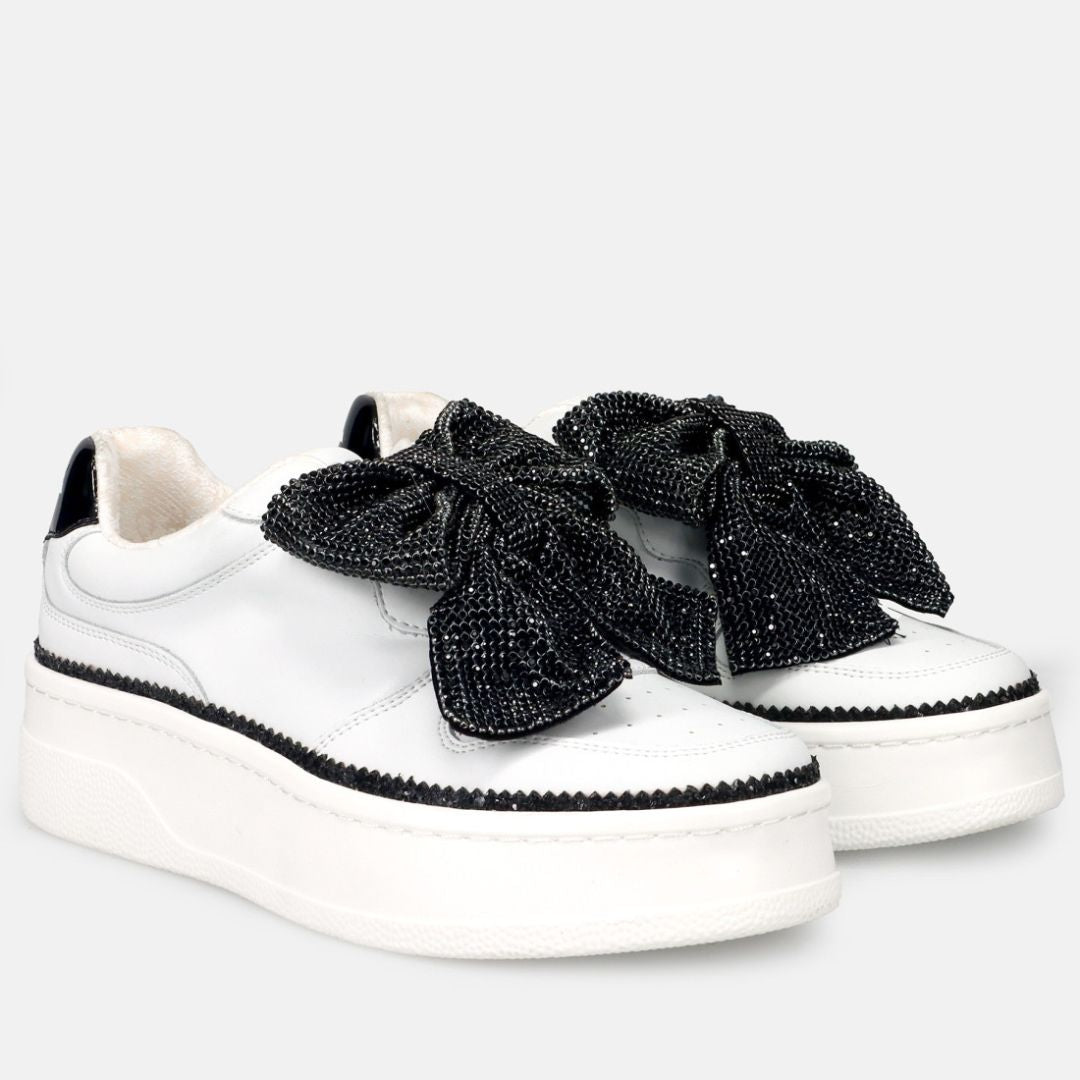 Tosca Blu Sneaker Megan in Pelle con Fiocco di Strass Bianco/Nero