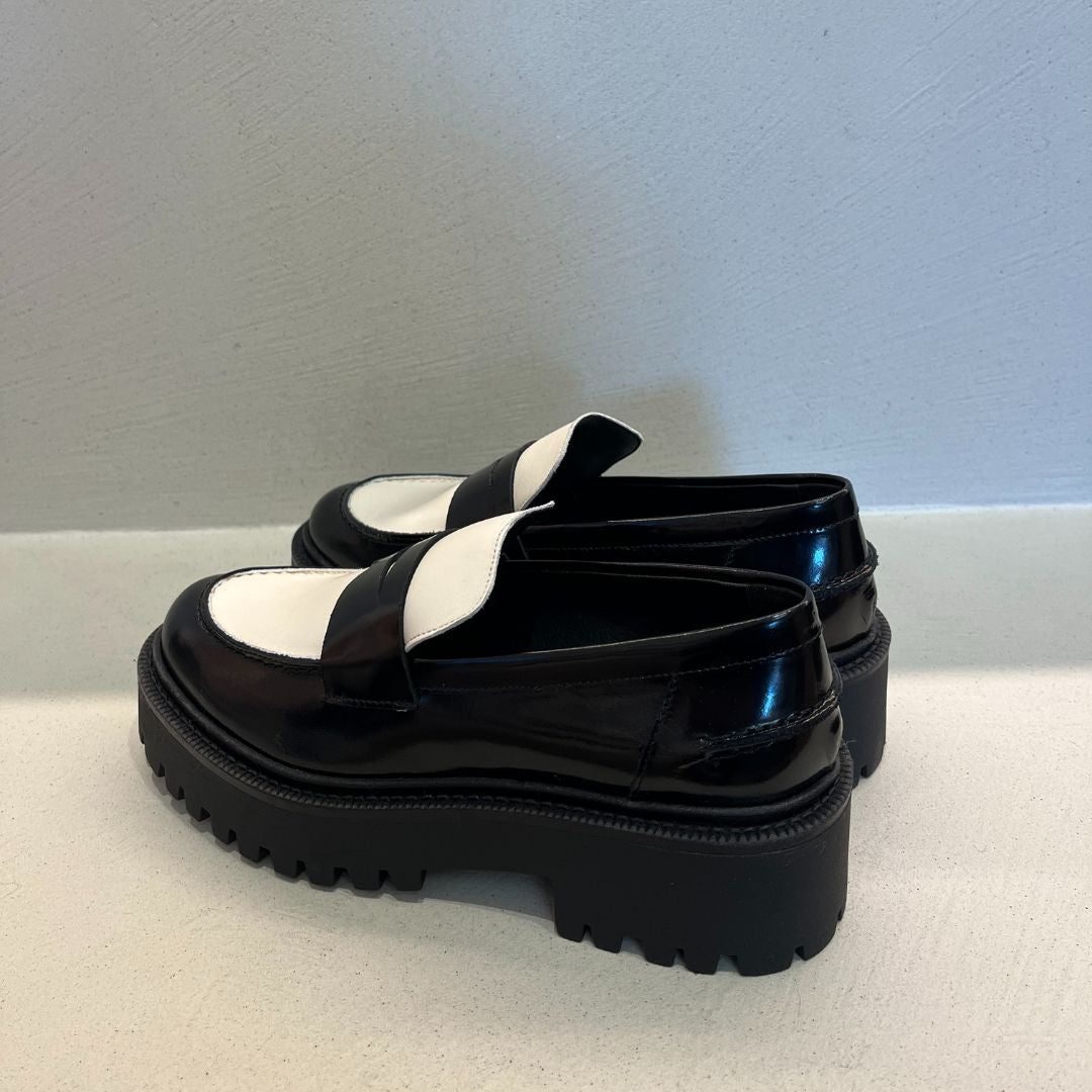 VSL Mocassino in Pelle Nero/Bianco
